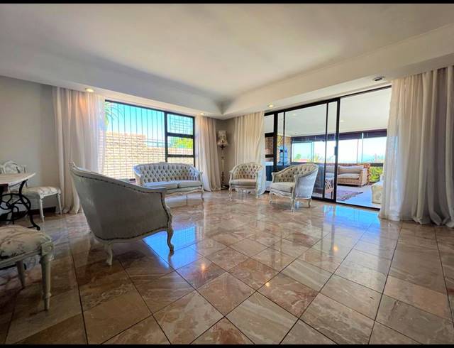 3 BEDROOM HOUSE FOR SALE IN PLATTEKLOOF